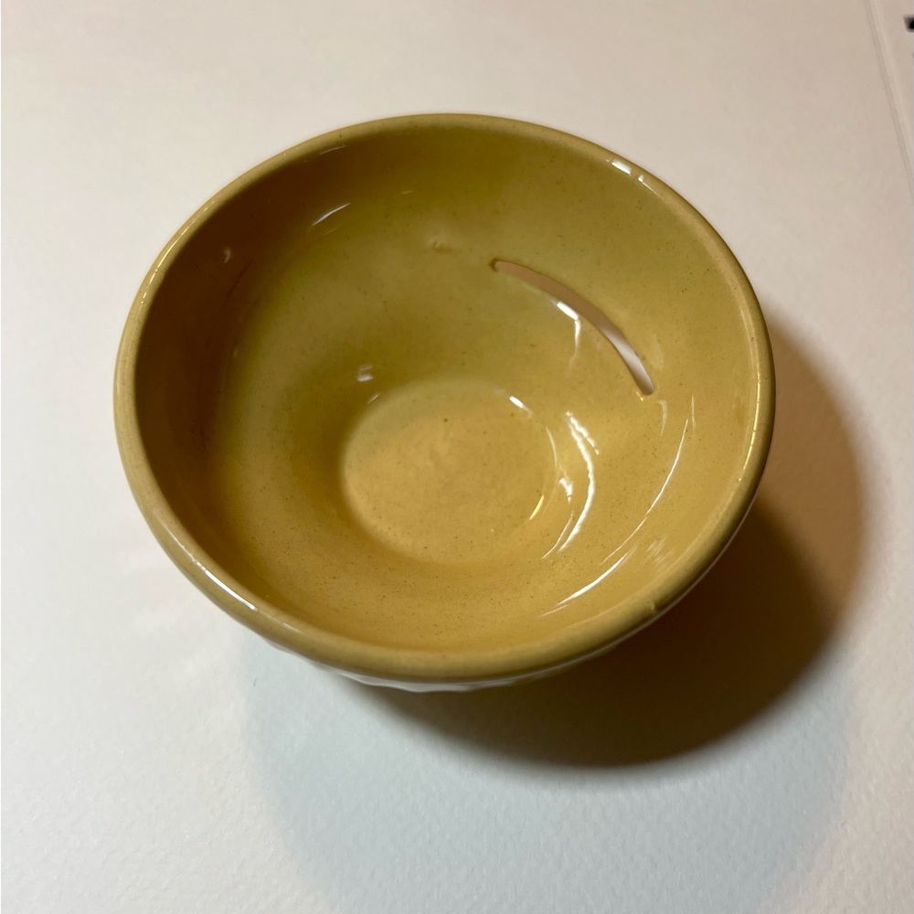 Vintage TG Green pottery Egg Separator from England